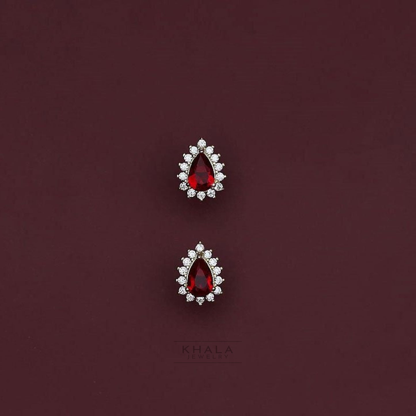 SONIA Stud Earrings