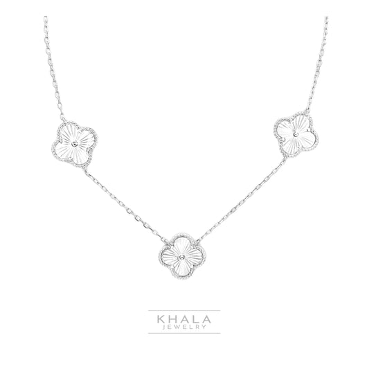 FLEUR Clover Necklace