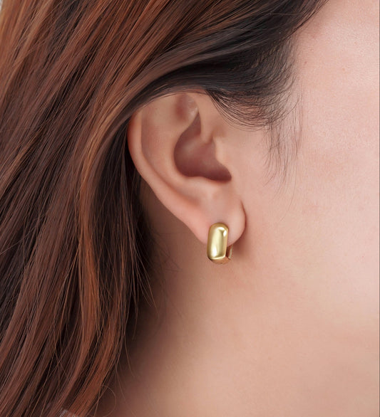 ERIKA 14k Square Hoops