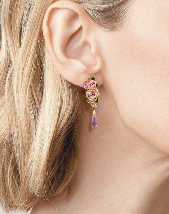 ZAYA Dangling Flower Earrings